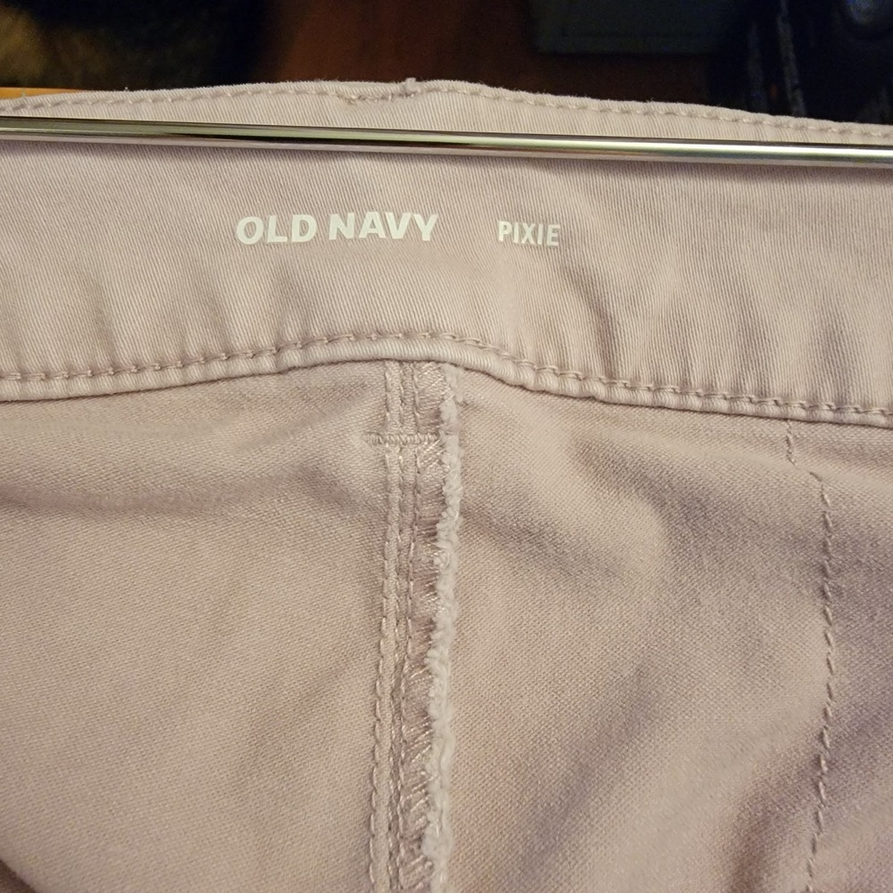 Old Navy Pixie Pants Size 16 - Picture 3 of 7